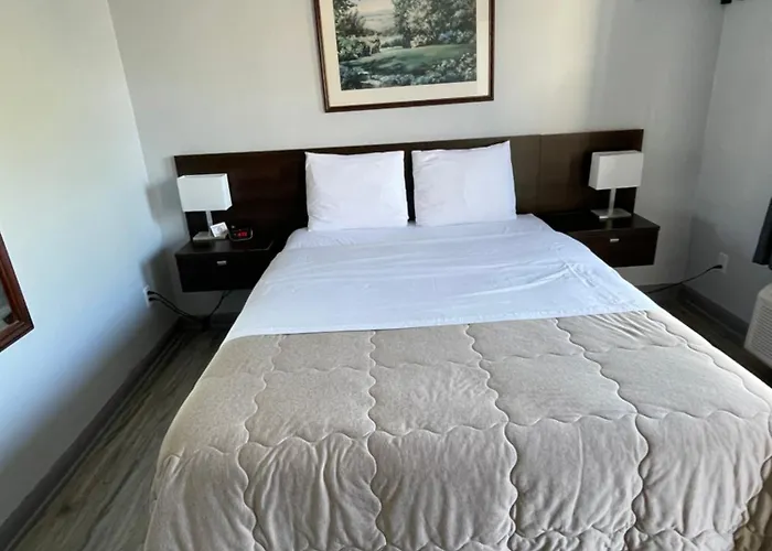 Royal Inn