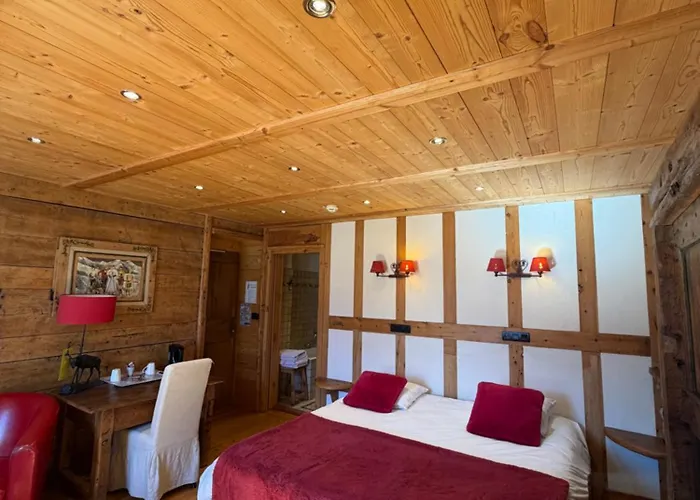 Logis Hotels De La Chaussee