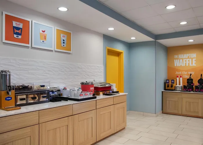 Hampton Inn & Suites Prattville