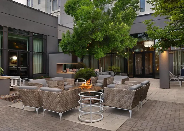 Embassy Suites By Hilton Knoxville West