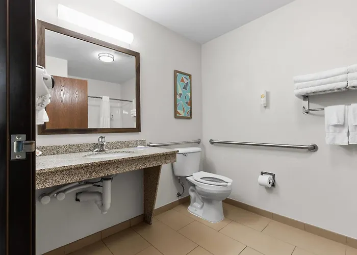 Comfort Inn & Suites Marion I-57