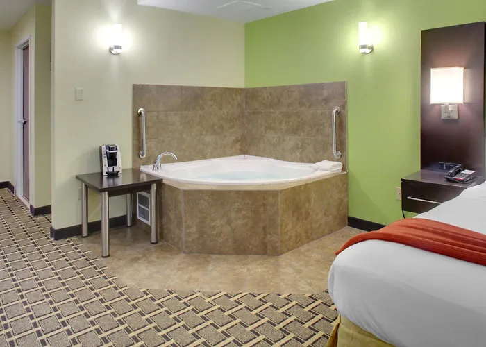 Holiday Inn Express & Suites Cross Lanes By Ihg