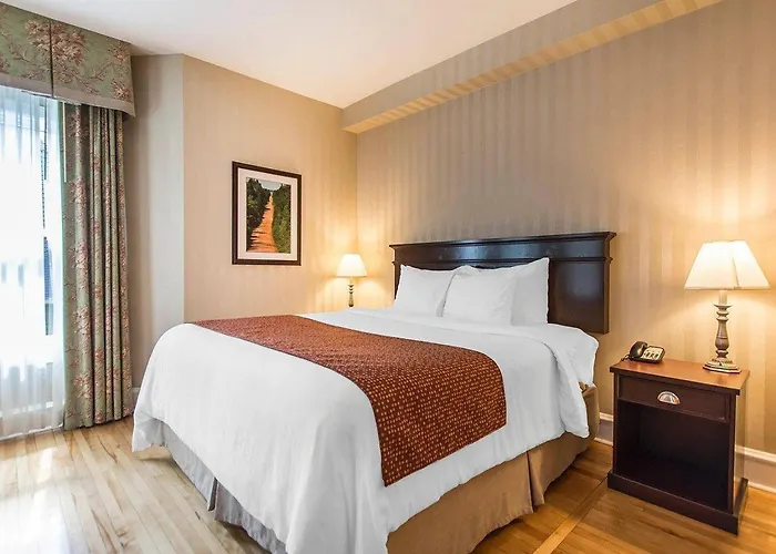 Quality Inn & Suites Charlottetown Downtown