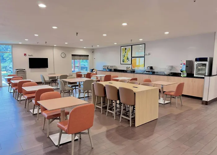 Comfort Suites Coralville I-80