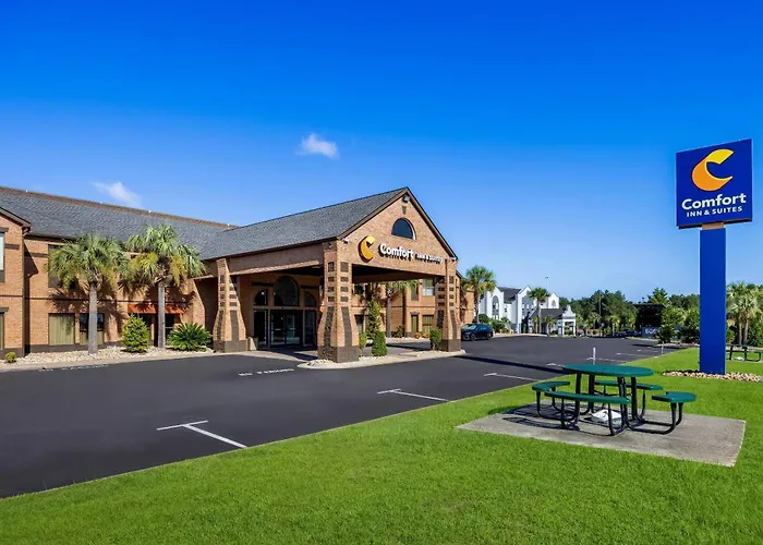 Comfort Inn & Suites Perry National Fairgrounds Area