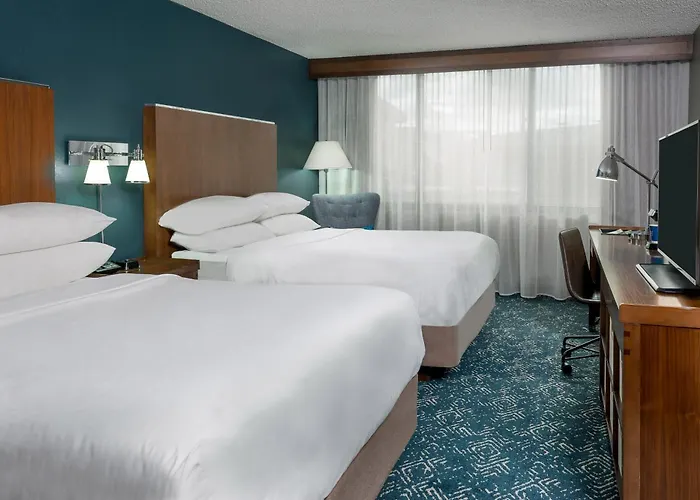 Four Points By Sheraton Huntsville Airport