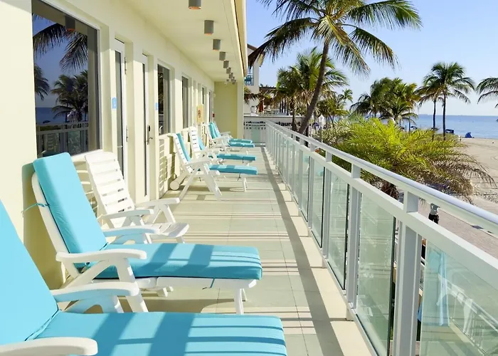 Diane Oceanfront Suites