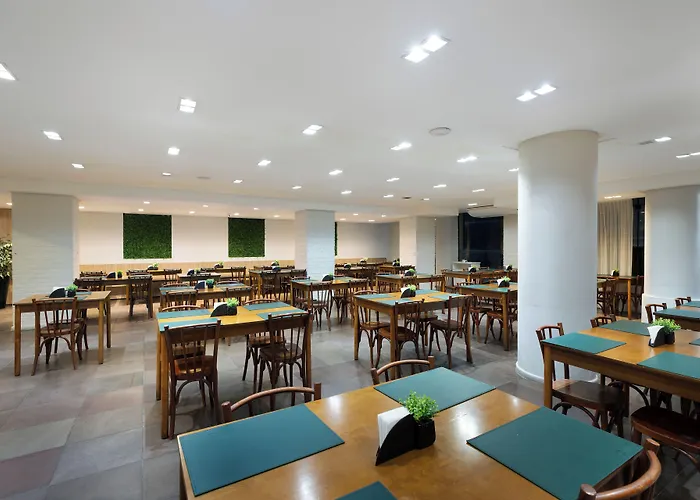 Miramar Hotel