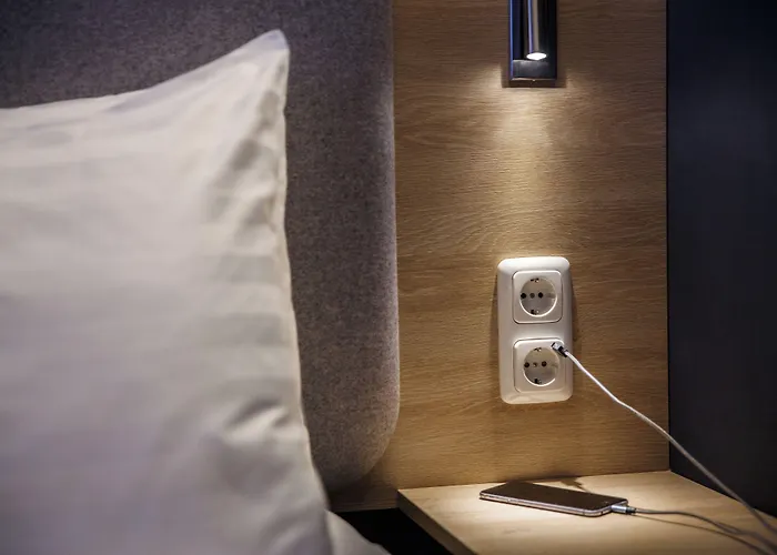 Holiday Inn Express Frankfurt Messe By Ihg