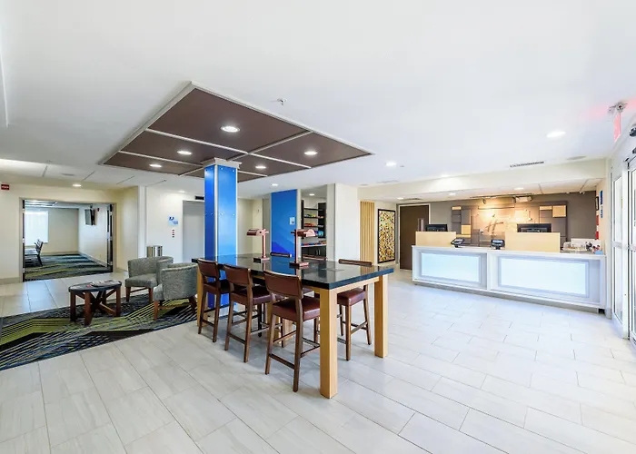 Holiday Inn Express Hotel And Suites Bastrop By Ihg