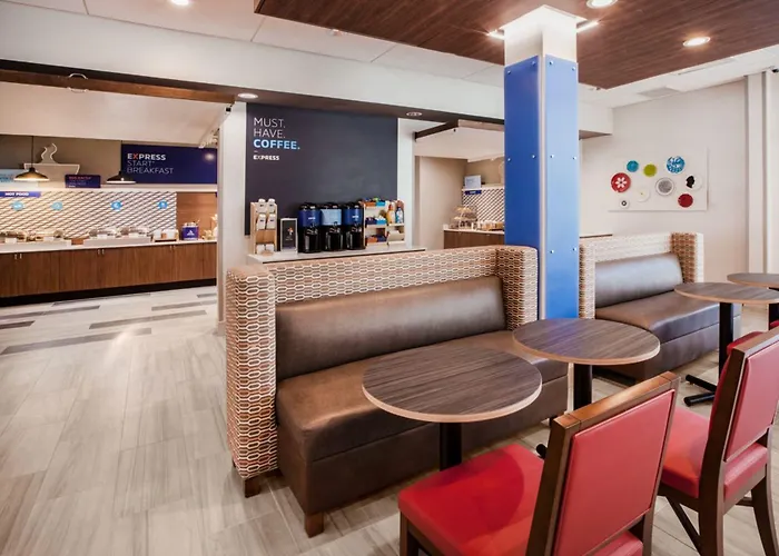 Holiday Inn Express- Eau Claire West I-94 By Ihg