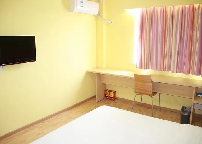 7Days Inn Xichang Hangtian Avenue Jixiang Road