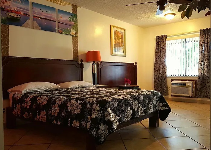 Lago Motor Inn
