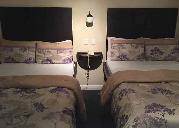 Mayflower Motel