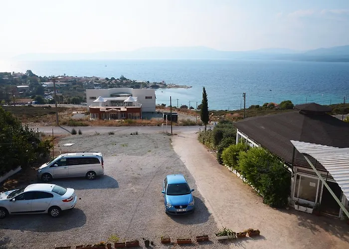 Huzur Hotel
