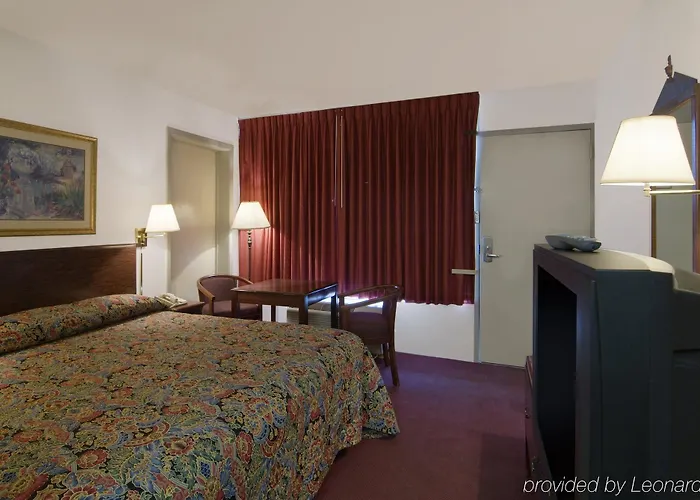 Americas Best Value Inn Searcy