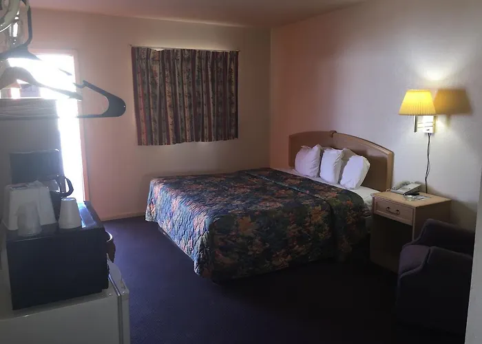 Avalon Motel
