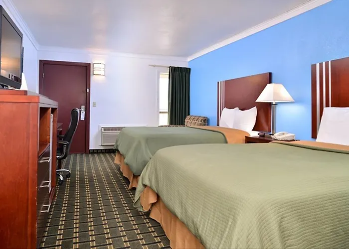 Executive Inn