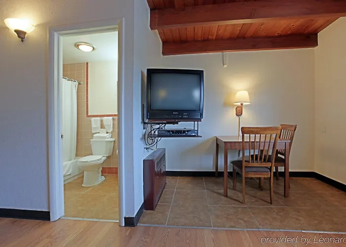 Americas Best Value Inn Fort Collins