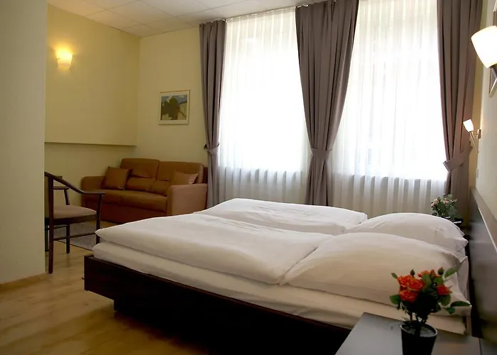 Hotel Am Charlottenplatz
