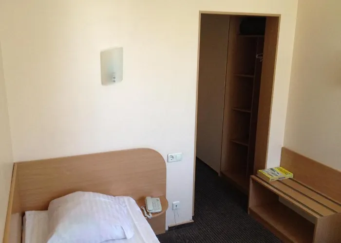 Tsentralniy Hotel