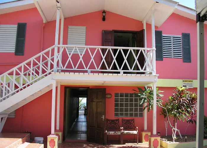 Alan'S Paradise Hotel