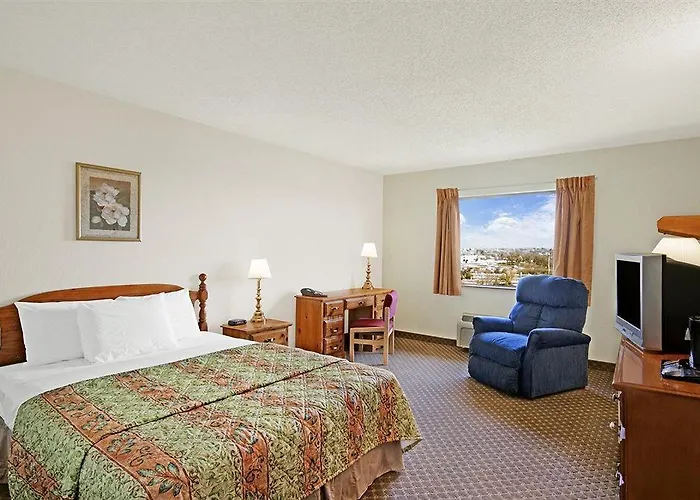 Americas Best Value Inn & Suites