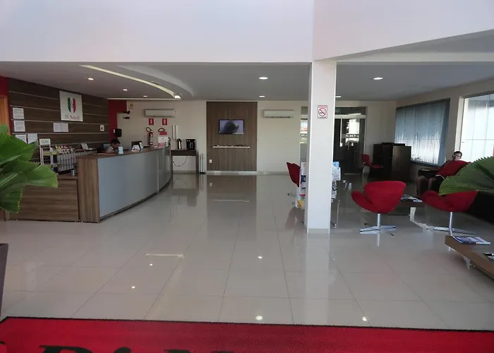 Di Napoli Plaza Hotel