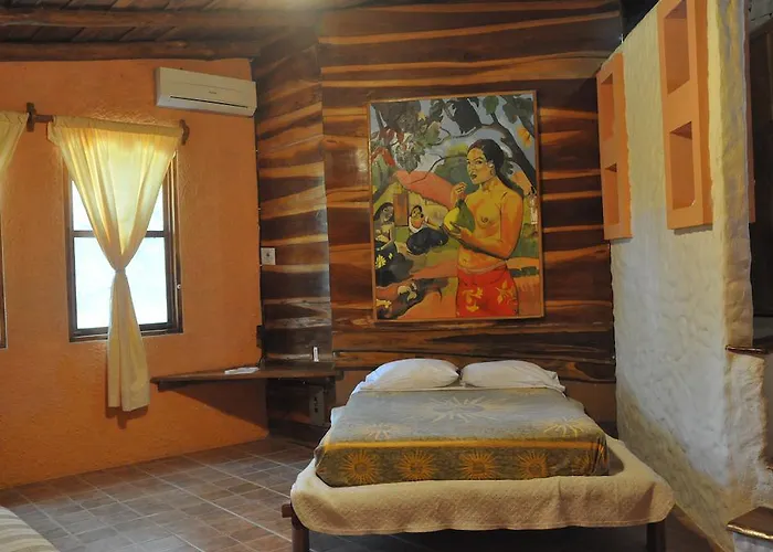 Hacienda La Isla Lodge