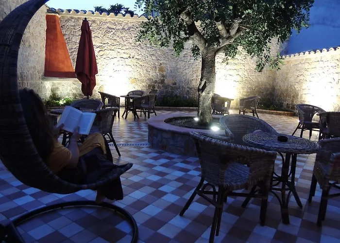 Hotel Arcupintau Formula B&B