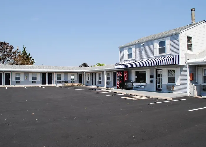 Shore Point Motel