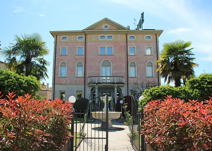 Park Hotel Villa Leon D'Oro
