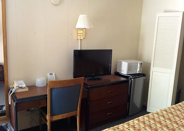 Economy Inn Toledo-Perrysburg
