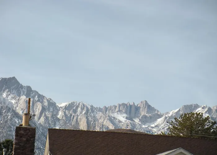 Lone Pine Budget Inn