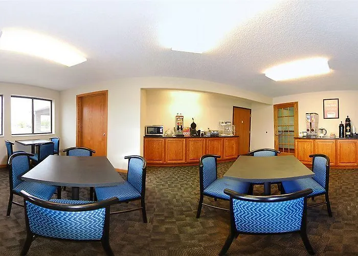 Econo Lodge Inn & Suites Spencer
