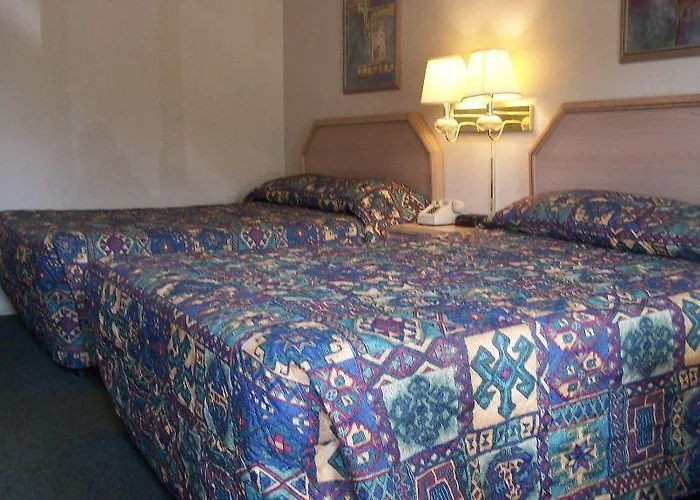 Celebration Inn