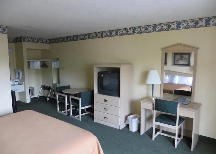 Howard Johnson Express Inn Hot Springs