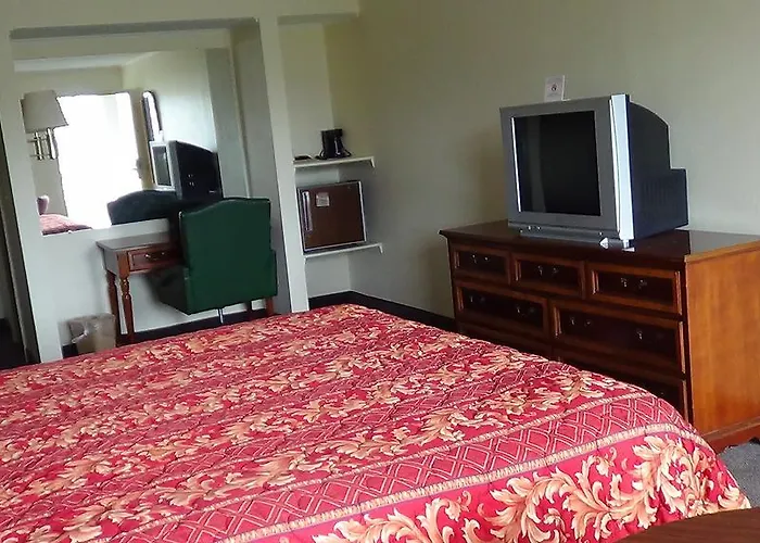 Interstate Inn Johnson City