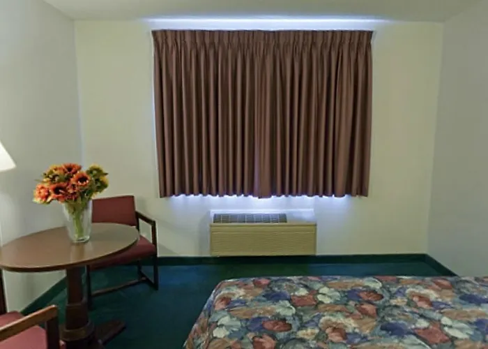 Americas Best Value Inn-Holts Summit/Jefferson City