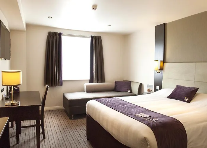 Premier Inn Fleet