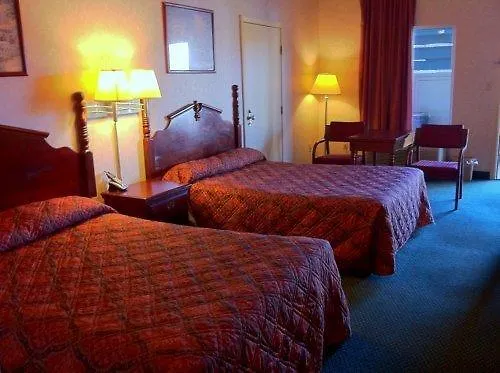 Americas Best Inn & Suites Greenwood