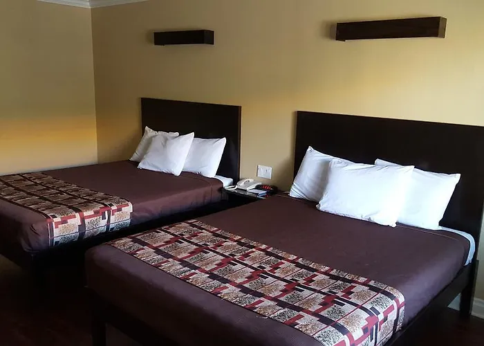Anaheim Astoria Inn & Suites