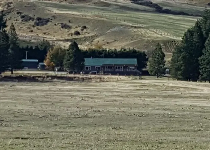 Mt Potts Lodge