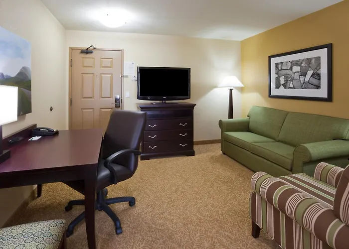 Country Inn & Suites By Radisson, Minot, Nd