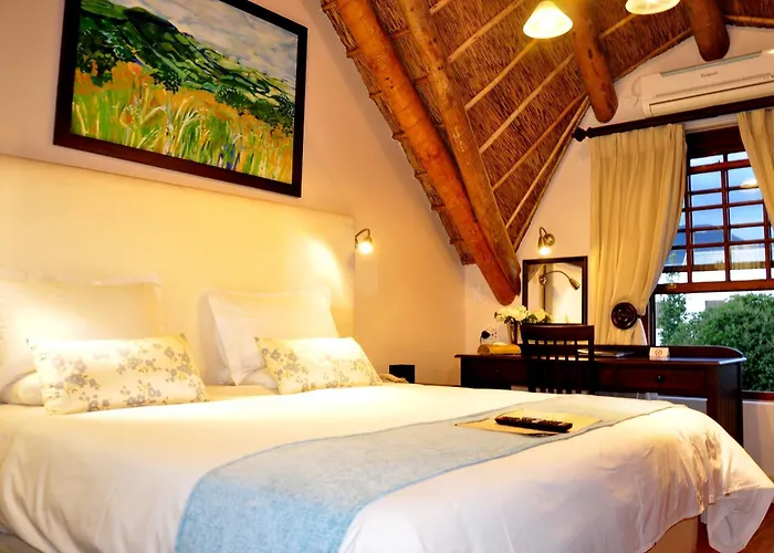 Oakhurst Hotel