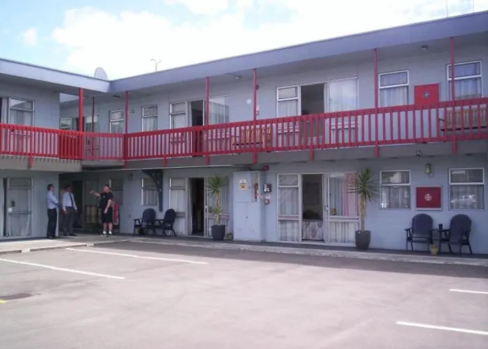 Broadway Motor Inn