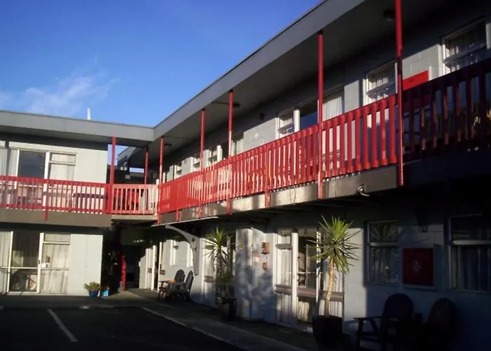 Broadway Motor Inn