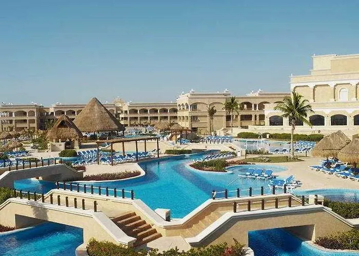 Aventura Cove Palace