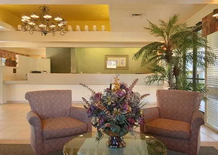 Days Inn At Scottsdale/Fashion Square Resort