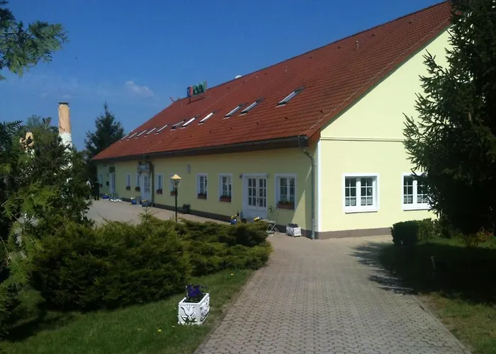 Hotel-Pension Am Muehlberg